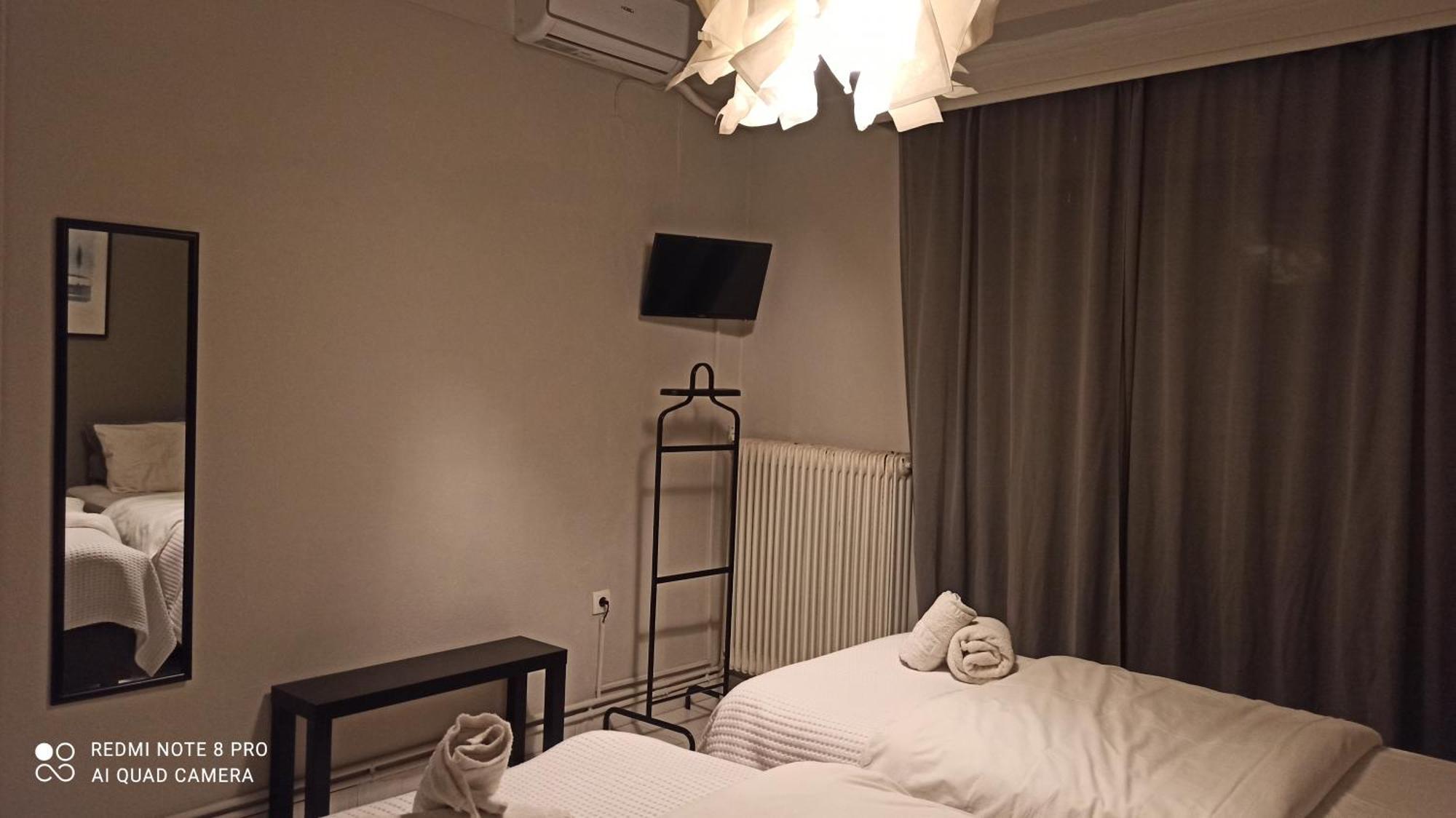 Thess Rooms Agion Panton 12 テッサロニキ エクステリア 写真