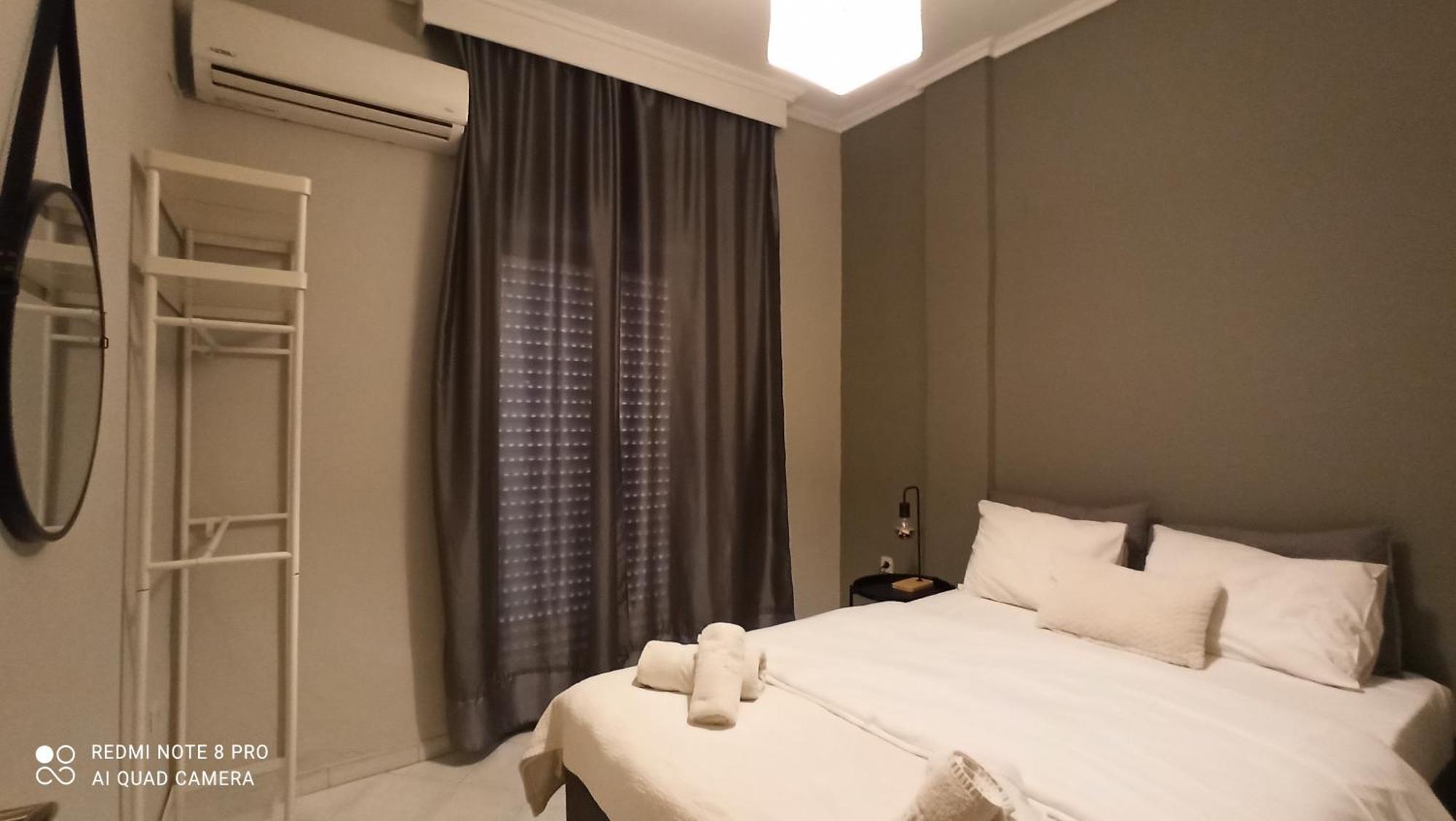 Thess Rooms Agion Panton 12 テッサロニキ エクステリア 写真