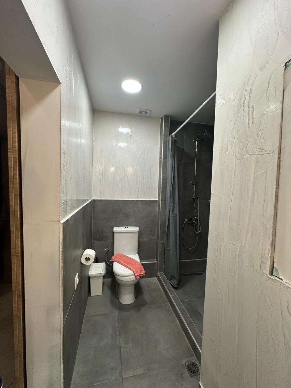 Thess Rooms Agion Panton 12 テッサロニキ エクステリア 写真